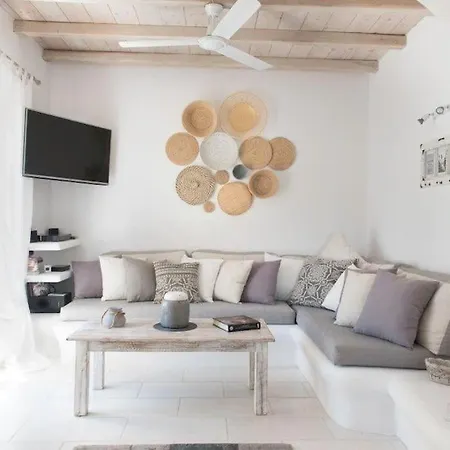 Nausithoe 1 Paros Λογαράς